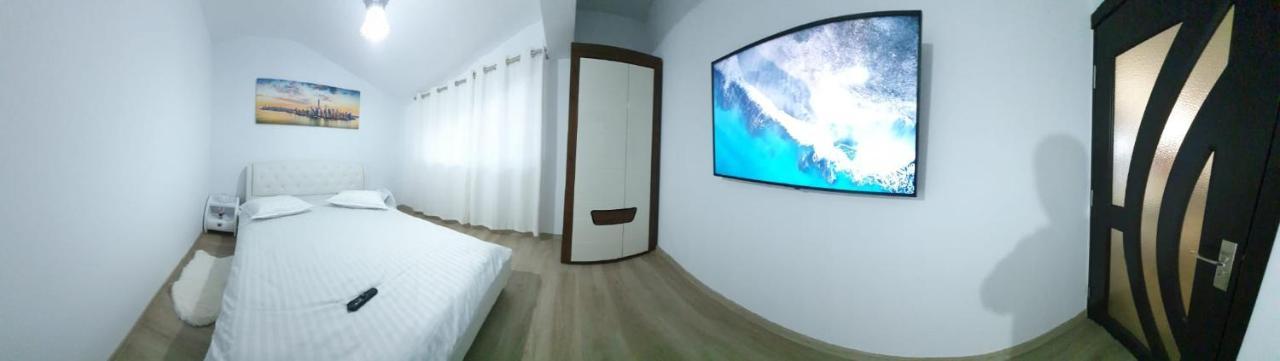 Green Apartments Орадеа Екстериор снимка