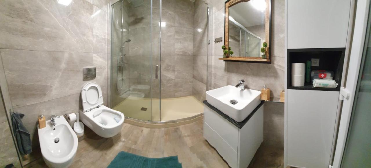 Green Apartments Орадеа Екстериор снимка