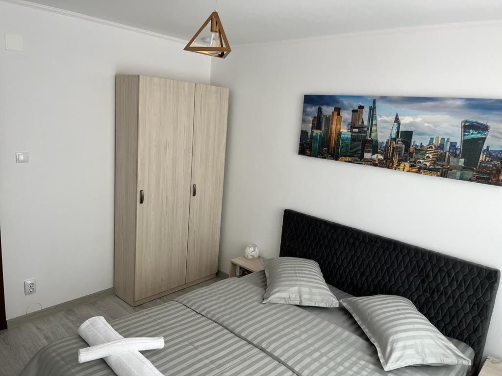 Green Apartments Орадеа Екстериор снимка