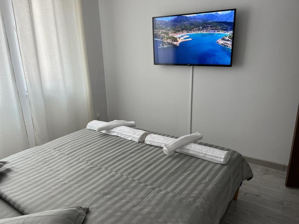 Green Apartments Орадеа Екстериор снимка